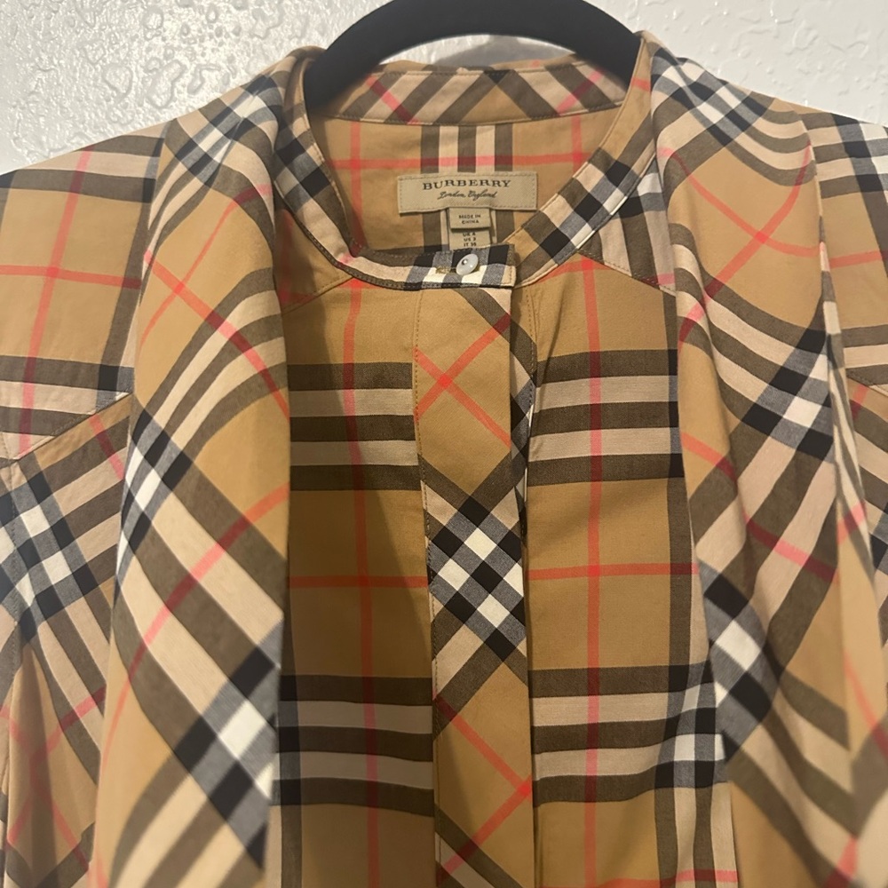 Authentic Iconic Print Burberry Luna Sleeveless Tie-Neck Dress (Size 2) - Picture 7 of 10